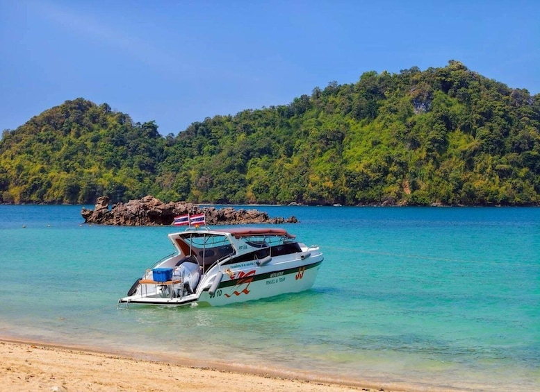 Picture 1 for Activity Krabi: 4 Islands One-Day Premium Speedboat Tour lunch 2