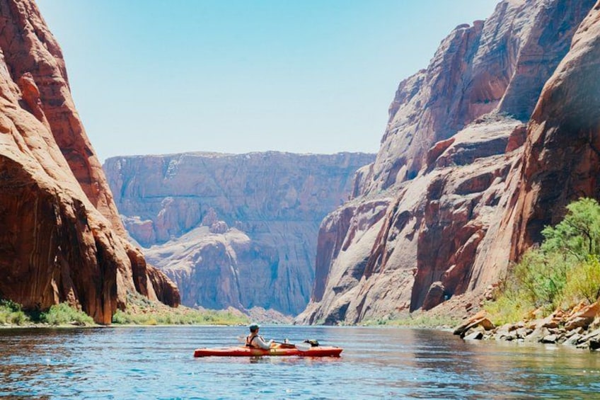 Guided Horseshoe Bend Petroglyph Kayak Tour 2