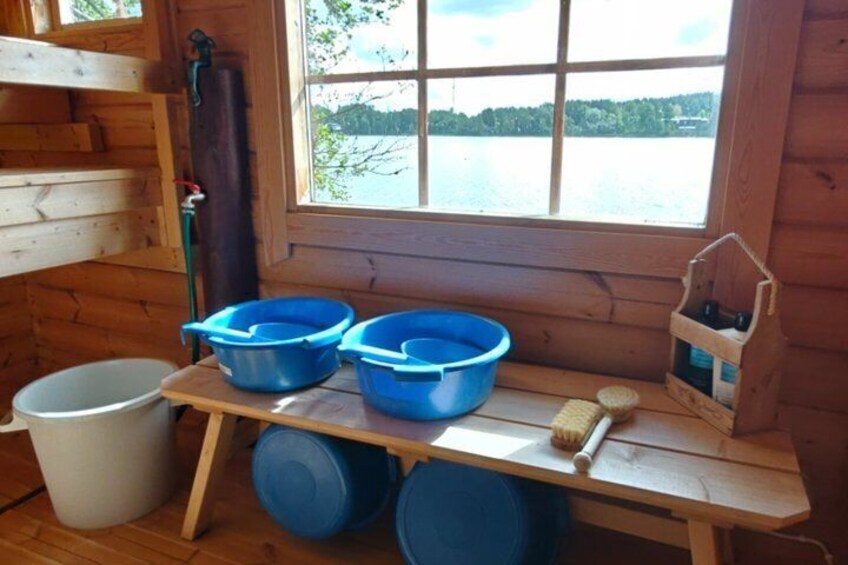 Authentic Lake Sauna and Reindeer Dinner with Locals 3