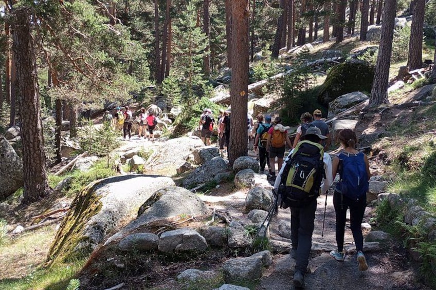 Hiking Boutique The Mythical Schmid Way with Official Guide 5