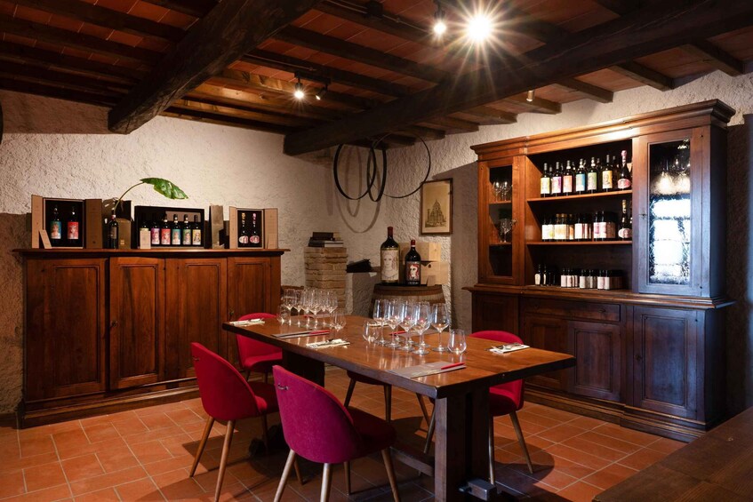 Picture 5 for Activity San Gimignano: Wine, Olive Oil, and Vinegar Tasting 4