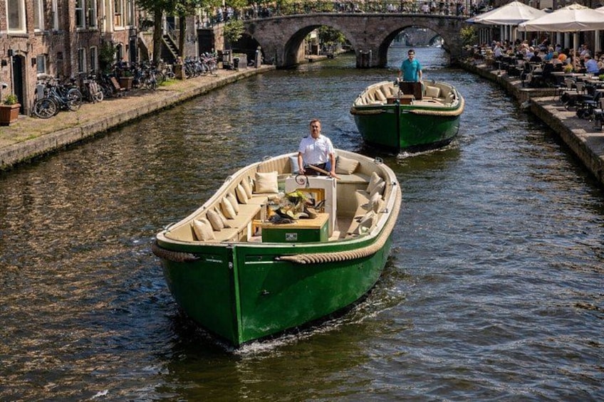 Utrecht Open Boat Canal Cruise with Drink Option 1