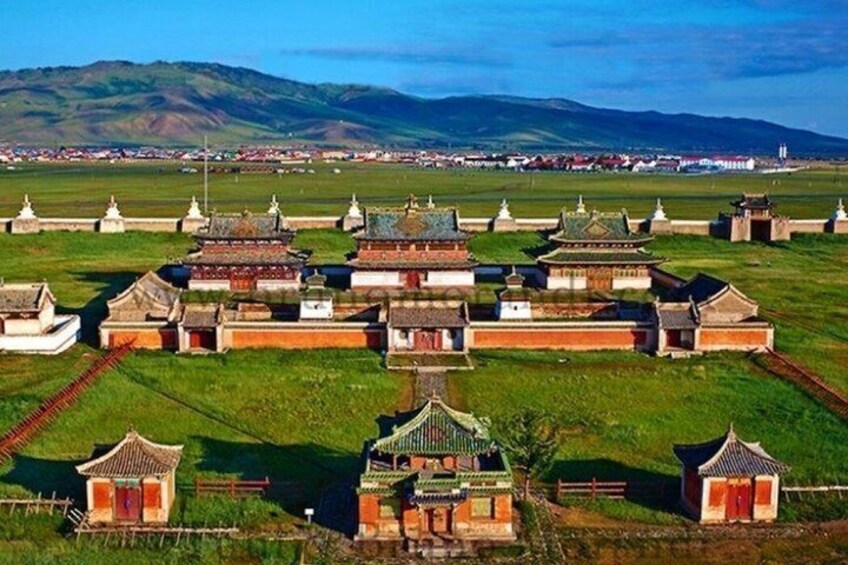 Best 5 days central mongolia tour. Orkhan waterfall, Hot springs 2