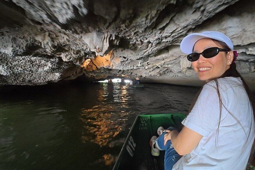 Private Hanoi to Ninh Binh Mua Cave and Trang An Adventure 4