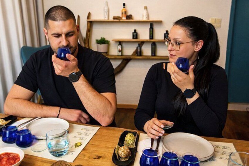 Cretan Olive Oil Tasting Experience 3