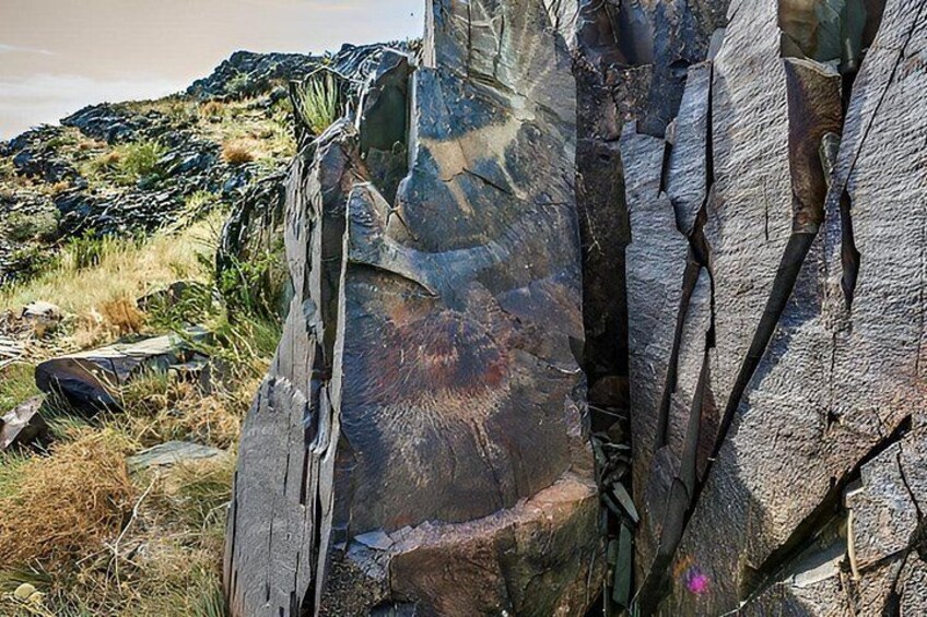 Group tour Tanbaly Ancient petroglyphs UNESCO World Heritage 2