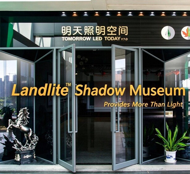 Picture 1 for Activity Shadow Art Design Museum Tour Immersive Exp. Top Photo Spot 2