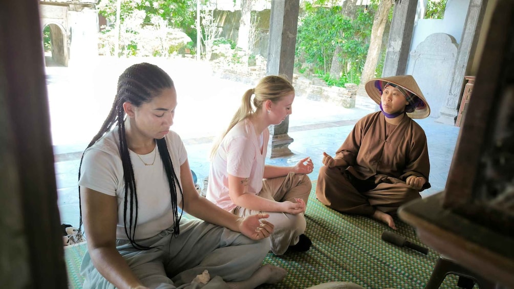 Ninh Binh: Priavate Cycling & Meditation Tour (Buddhist Nun) 1