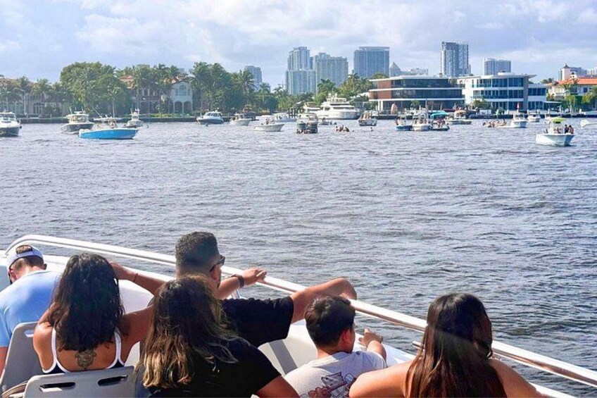 Sea Rocket Speed Boat and Sightseeing Tour in Fort Lauderdale 3