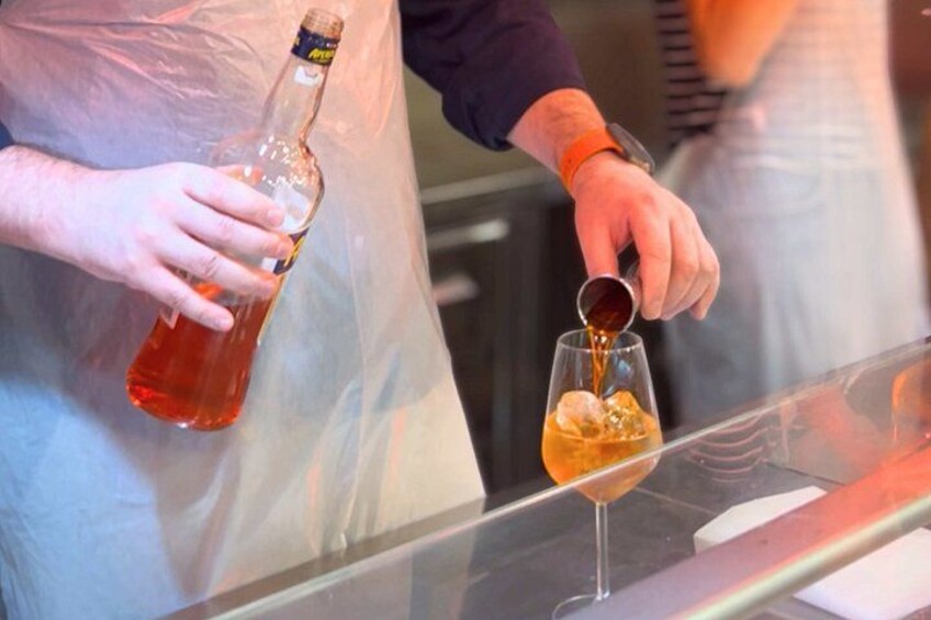 Rome: Elbow Macaroni Pasta Tiramisu and Spritz Cooking Class 2
