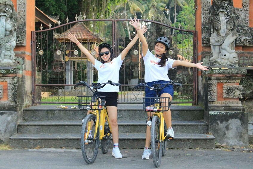 Picture 7 for Activity Ubud: Electric Bike, Jungle UTV & visit Chocolate factory 3