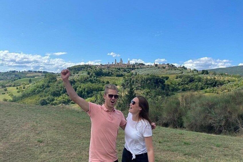 From San Gimignano: Tuscany Vespa Tour, Lunch & Wine Tasting 2