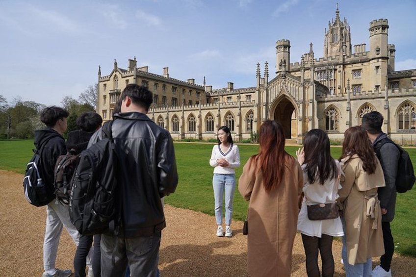Cambridge University Student Walking Tour | Kings College Option 1