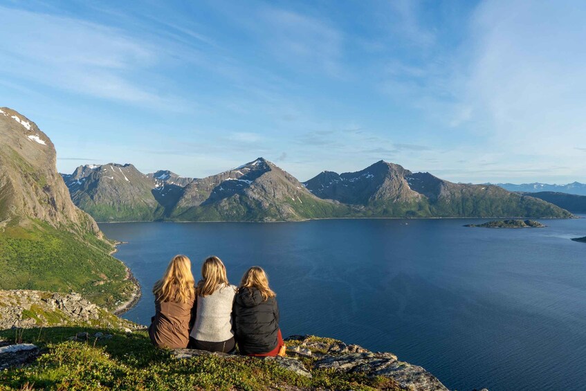 Picture 1 for Activity Tromsø: Midnight Sun Hike with Local Guides, Lunch & Photos 3