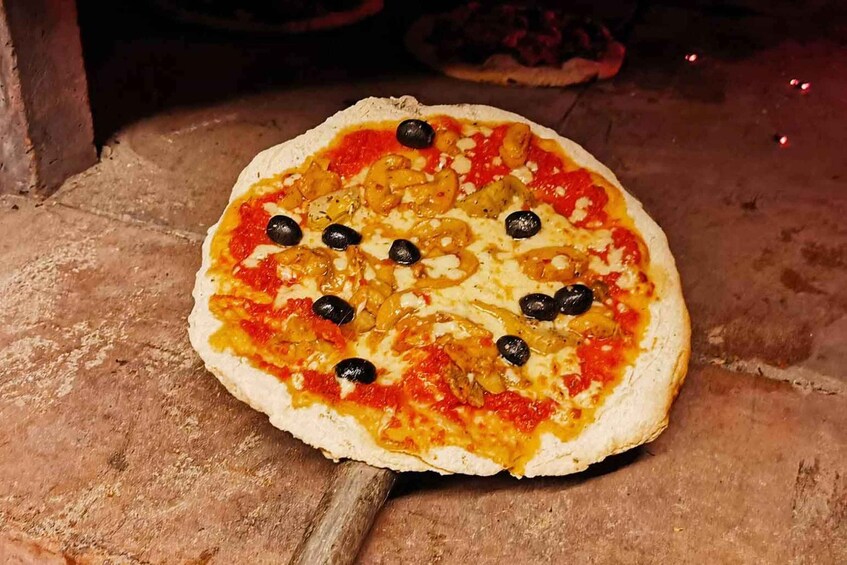 Picture 6 for Activity Messina: Pizza-Making Class, Cannoli, & Walking Tour 4