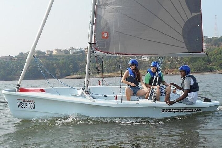 Sailing in Bambolim Bay, Goa 4
