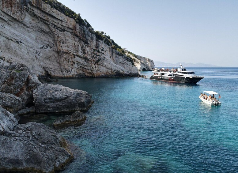 Picture 6 for Activity 5-Hour Yacht Cruise around Zakynthos & Shipwreck 4
