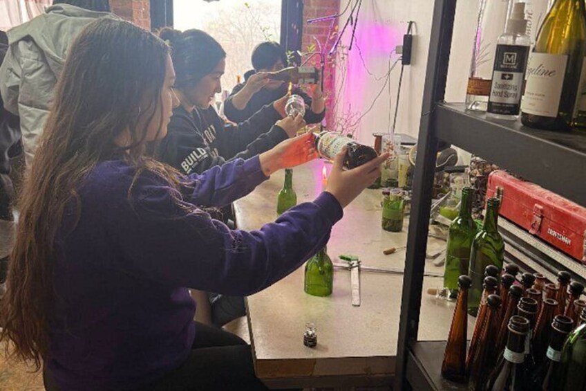DIY Cocktail Candle and Wine Bottle Cutting Class in Chicago 3