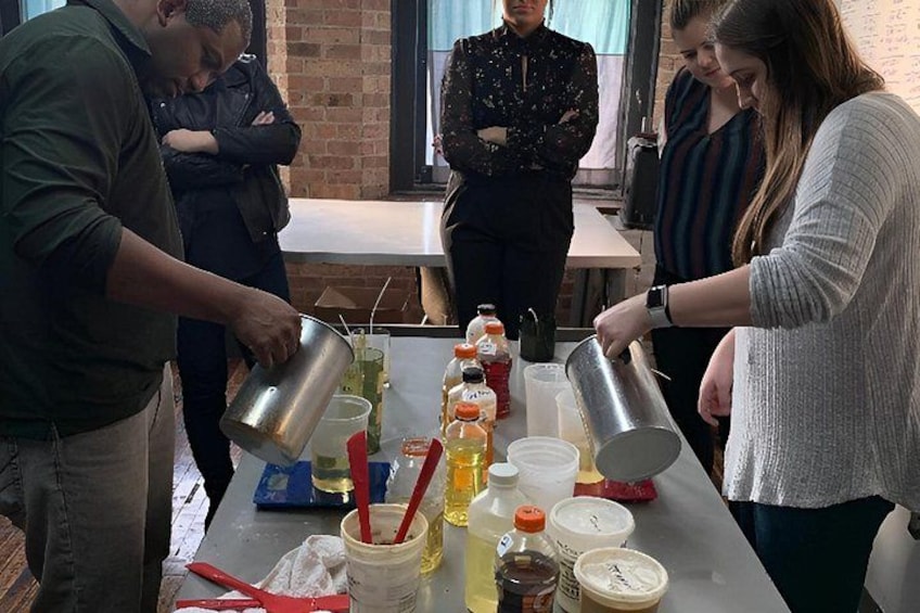 DIY Cocktail Candle and Wine Bottle Cutting Class in Chicago 2