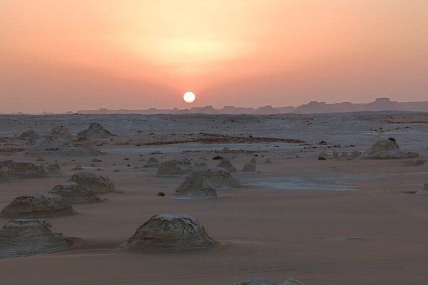 White Desert and Black Desert 2 Day Private Tour with Camping 3
