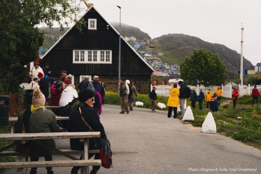 Nuuk Walking Tour with Greenlandic Beers and Arctic Burgers 4
