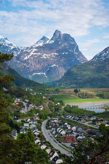 Picture 3 for Activity Andalsnes: A Journey Through The Troll Road and Wall 2