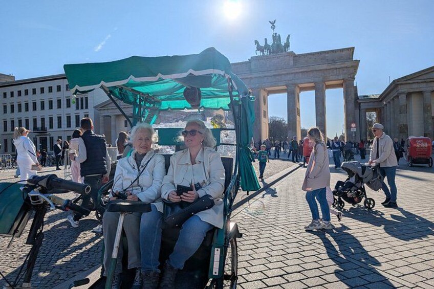 Berlin à la française rickshaw tour Huguenots and Prussian splendor 4