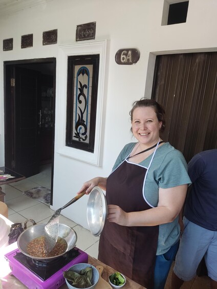 Picture 1 for Activity Indonesian Cooking Class with Welcoming Exotic Fruits 2