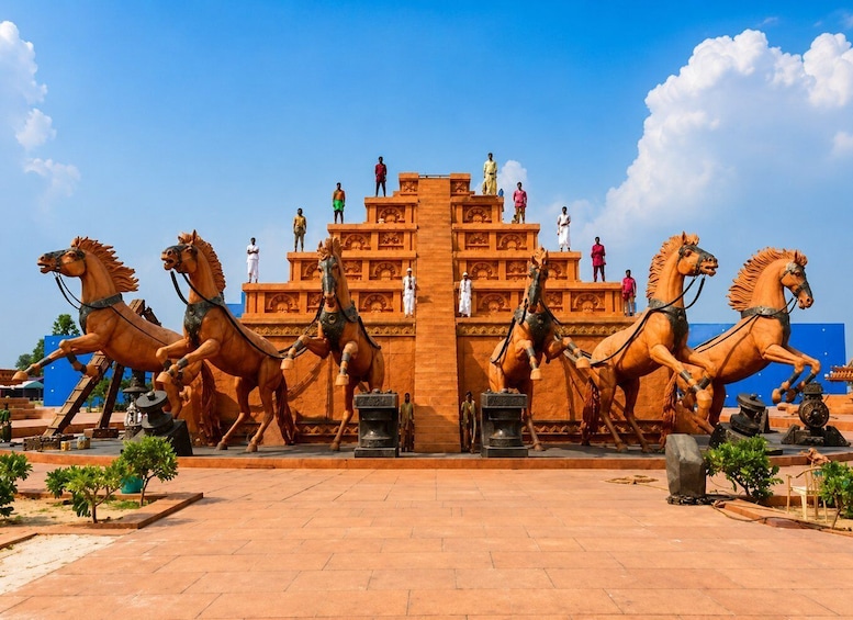 Picture 7 for Activity Hyderabad: Ramoji Film City Magical Full-Day Tour 5