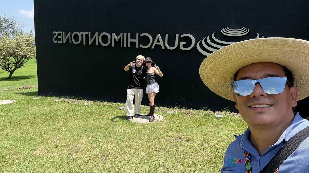 Picture 24 for Activity Guachimontones//the pre-Hispanic heritage of Jalisco 4