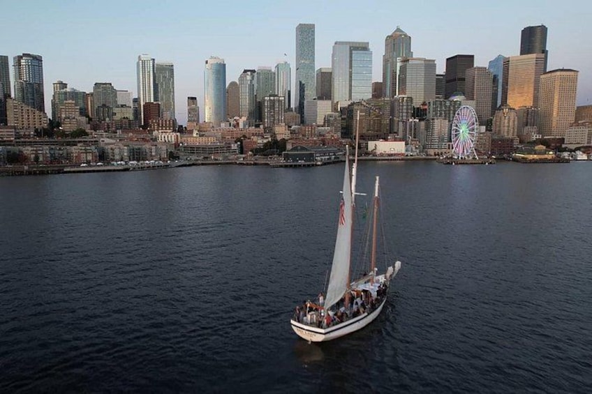 Sailing tours daily from Seattle’s Waterfront, aboard our beautiful historic schooner Bay Lady! 2