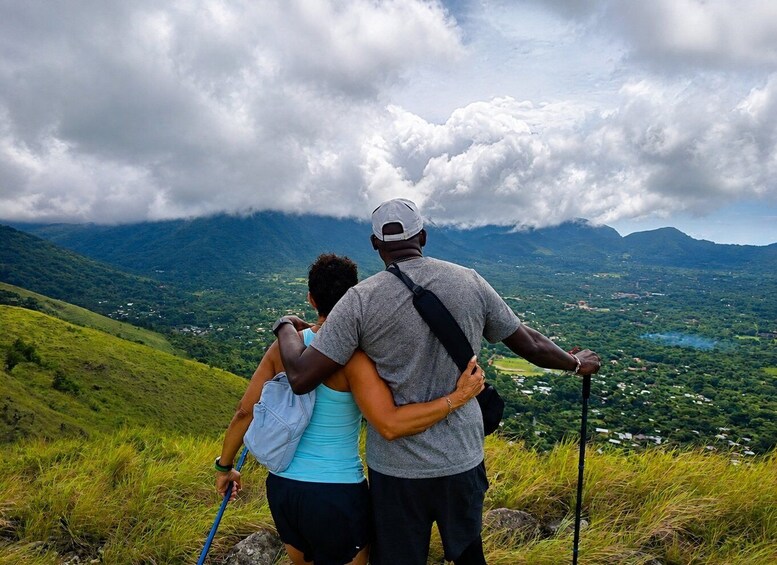 Picture 1 for Activity India Dormida Hike: Panoramic Views & Local Stories 4