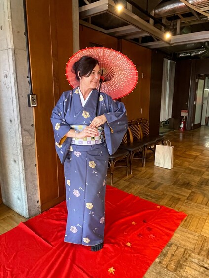 Picture 17 for Activity Kushiro Japanese Dance & Kimono with a Friendly Local Master 5