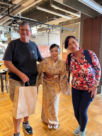 Picture 19 for Activity Kushiro Japanese Dance & Kimono with a Friendly Local Master 2