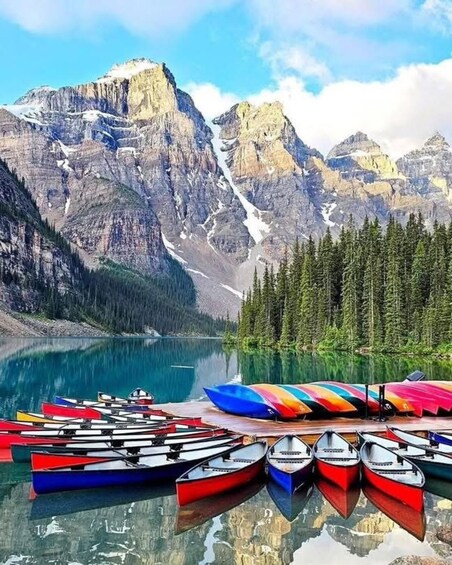 Picture 7 for Activity Moraine Lake, Lake Louise, Emerald Lake, Johnston Canyon 2