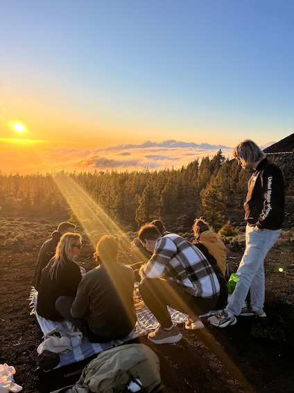 Tenerife: Lunar Landscape, Teide & Picnic with Stargazing 1