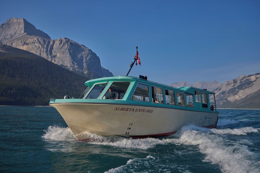 From Canmore: Explore Banff with Lake Minnewanka Cruise and Banff Gondola 2