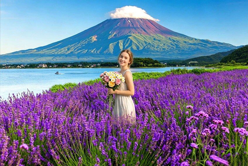 Tokyo Mt Fuji Top 6 Spots Tour:Oshino Hakkai, Lake Kawaguchi 1
