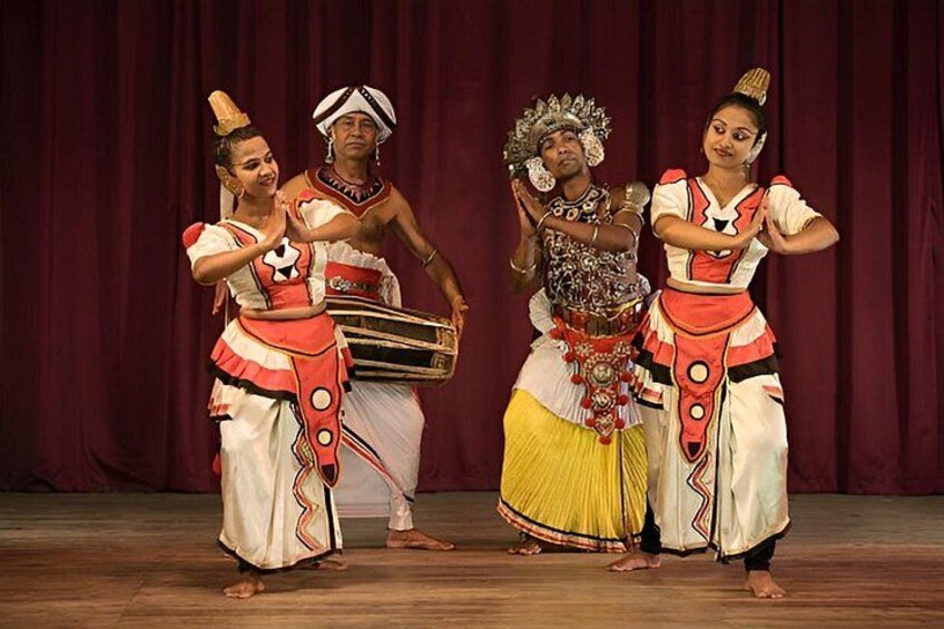 Explore Sri Lanka in 7 Day Trip from Katunayake 4