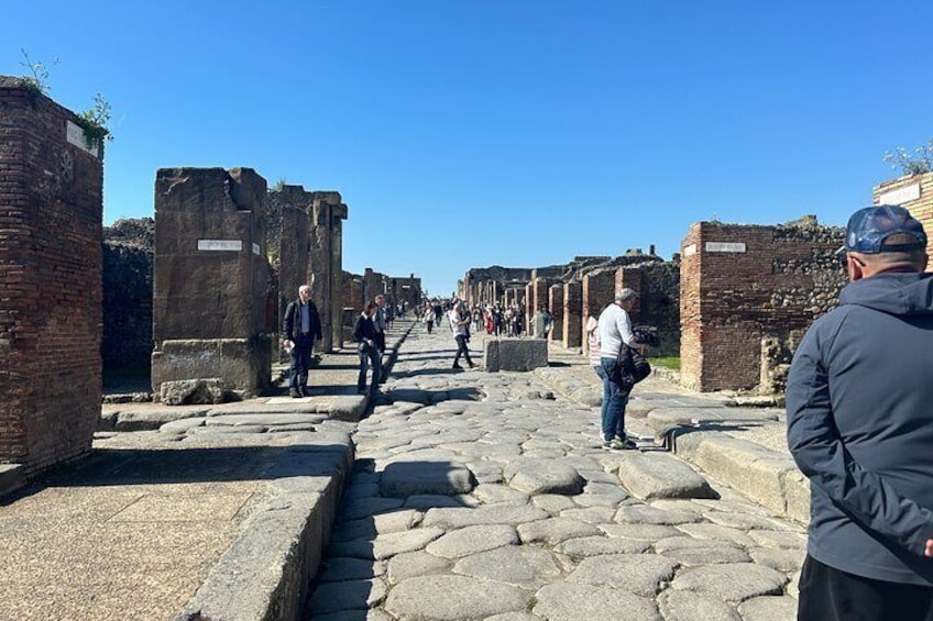 Pompeii Small Group Guided Tour from Salerno Port 4