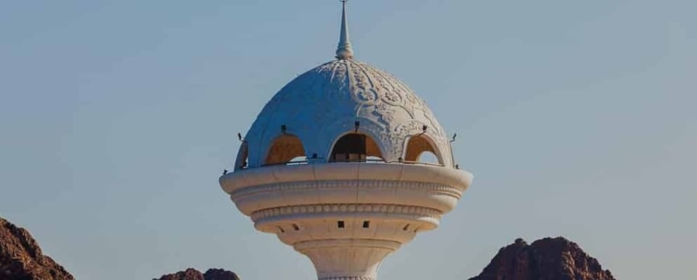 Private Muscat Experience: Local Markets, Coastal Stops 1
