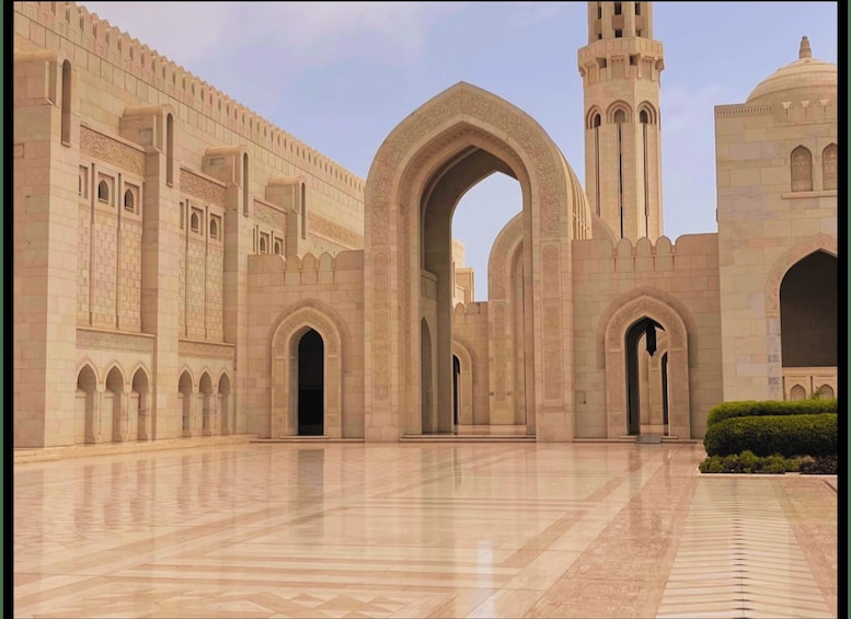 Picture 12 for Activity Private Muscat Experience: Local Markets, Coastal Stops 3
