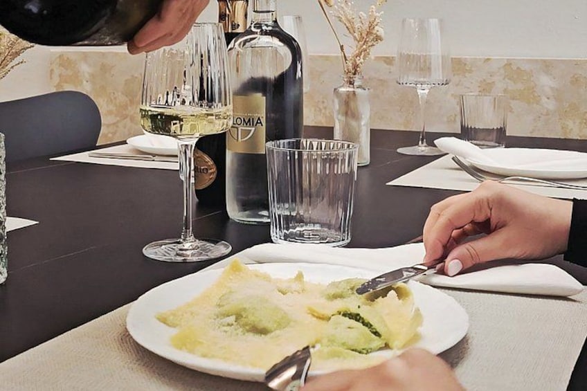 Parma City Center Pasta Making with Wine and Parmesan 2