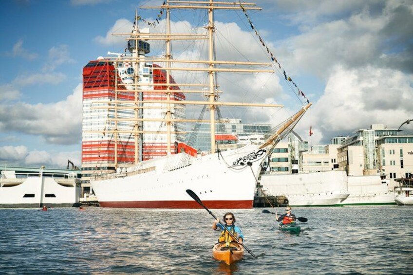 Gothenburg Kayak Tour Explore the City from the Water 5