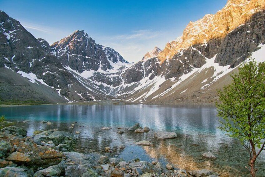 Day Tour_The Aurora Tour - TROMSO-LYNGEN ALPS, lake,fjords,nature 4