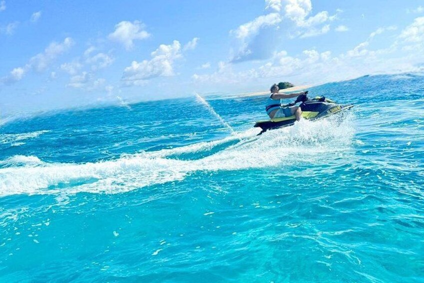 Grand Turk Jet Ski Experience – Cruise Ship Adventure by Aquajets 4