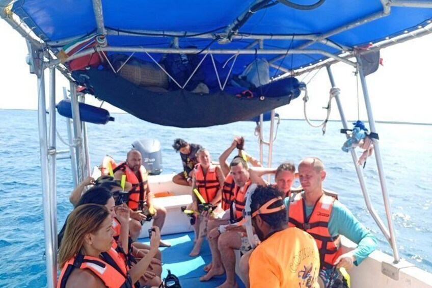 Snorkeling Shared Sky Tour in Cozumel with C 2