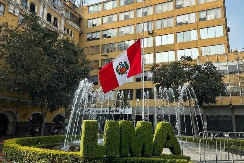 Excursion to the historic center and catacombs with Pickup to your Hotel 4