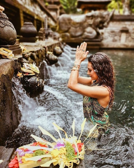 Picture 1 for Activity Bali : UBUD Balinese Melukat at Tirta Empul & waterfall, 1