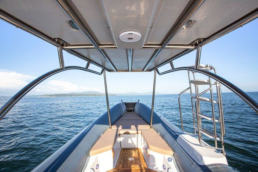Fun at the Ocean Lunch on Board 6hrs Seafari boat 28ft 1